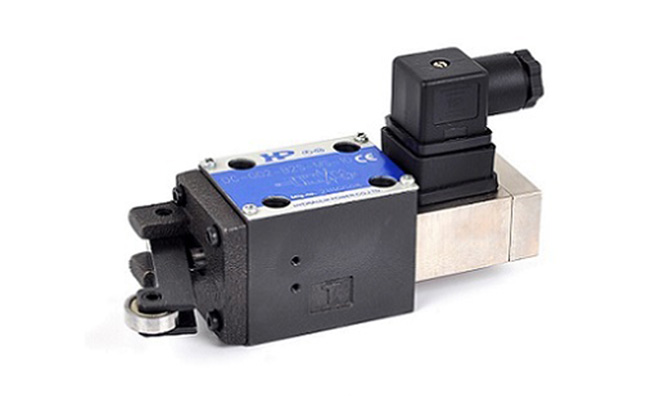 方向控制閥中的6通徑機(jī)械式換向閥